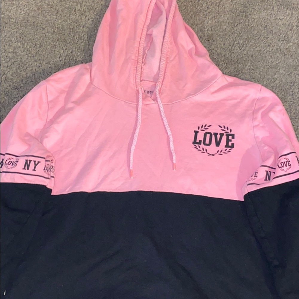 Sweatshirt - Picture 1 of 1